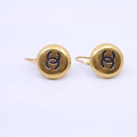SOLD Chanel RARE Gold Stud Earrings - Picture 3 of 7